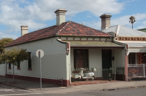 85 Macpherson Street